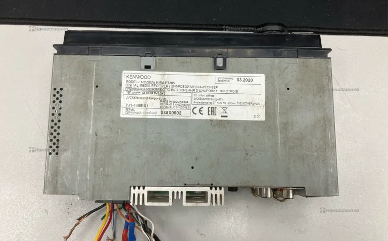 Автомагнитола Kenwood bt305