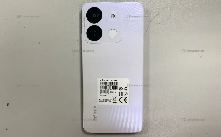 Infinix Smart 7 HD 2/64 ГБ