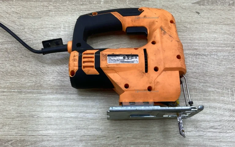 Электролобзик ВИХРЬ ЛЭ-80