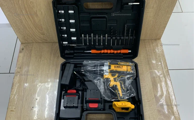 реплика шуруповерт DeWALT 48V