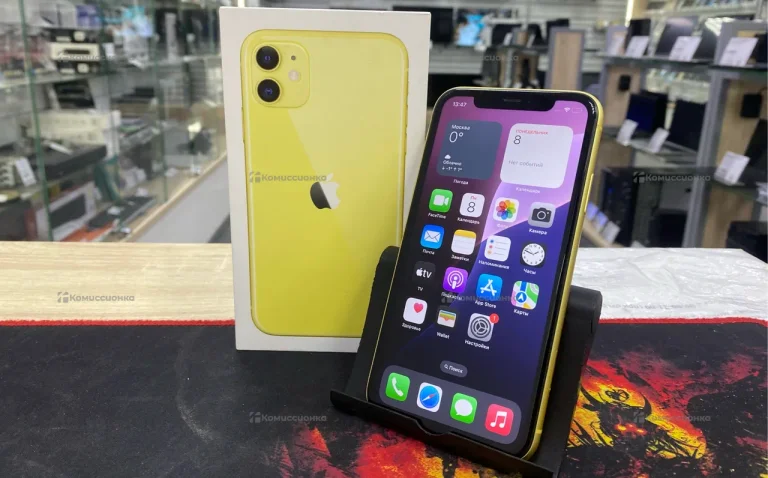 Apple iPhone 11 4/128 ГБ