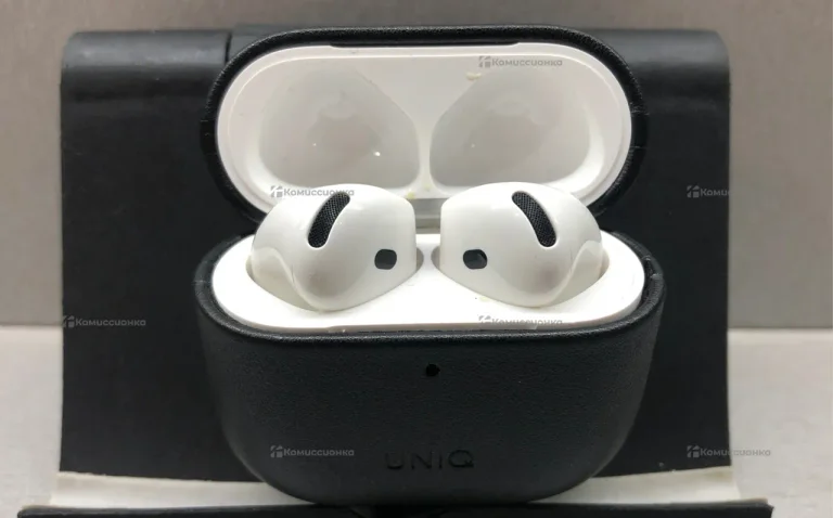 AirPods 4 ANC