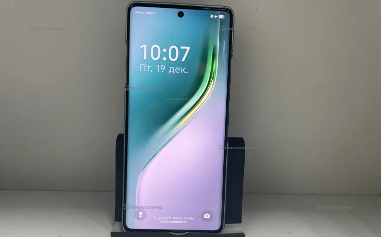 Tecno CAMON 40 Pro 5G 12/256 ГБ