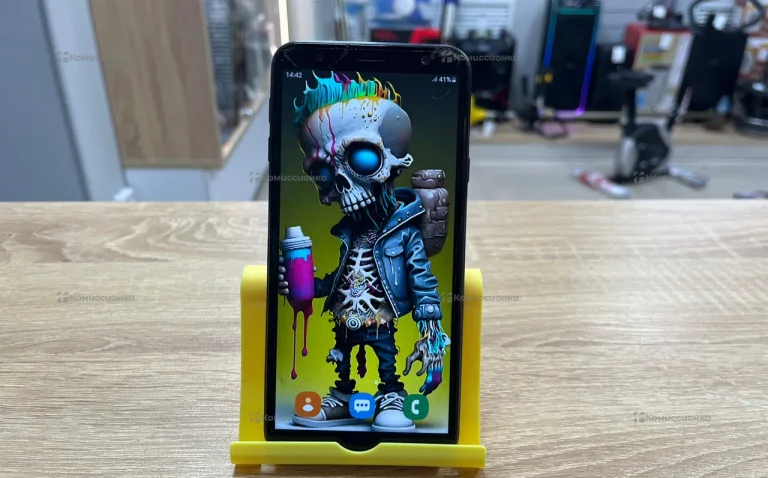 Samsung Galaxy J4+ 3/32 ГБ