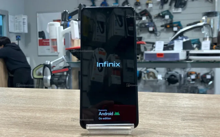 Infinix Smart 8 Pro 4/64 ГБ