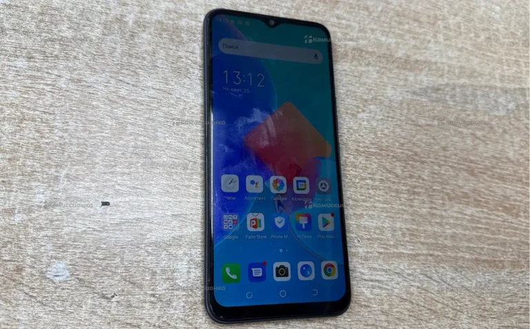 Tecno Spark 8C 4/64 ГБ