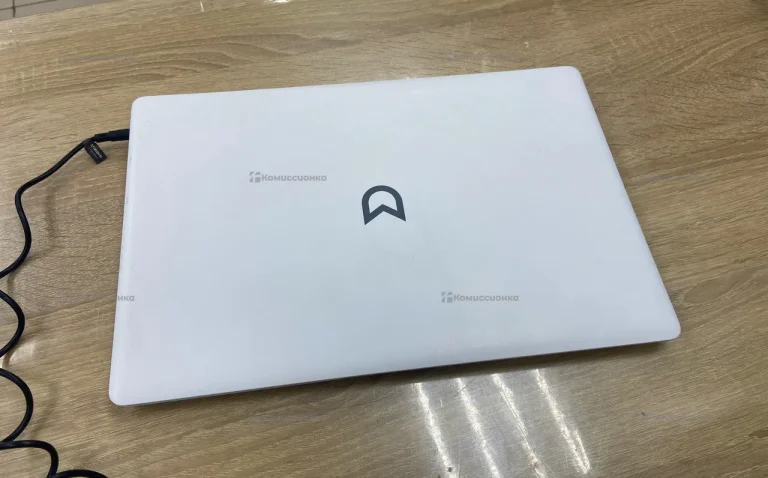 Ноутбук Irbis N270