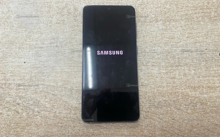 Samsung Galaxy S21 8/256 ГБ