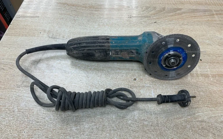 Ушм Makita GA5030