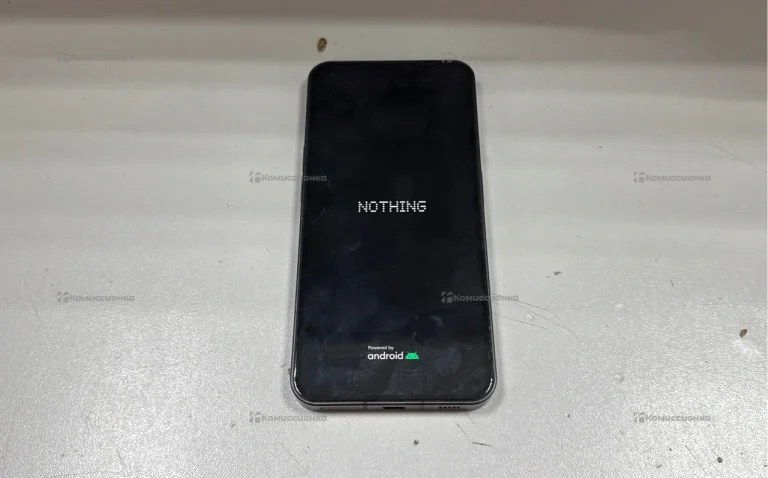 Nothing Phone (1) 8/256 ГБ