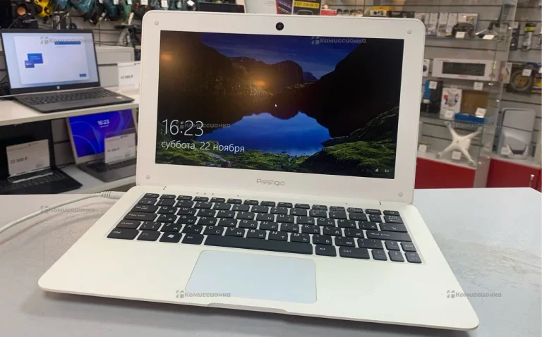 Ноутбук  Prestigio