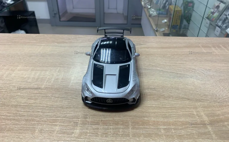 Машинка Mercedes gt