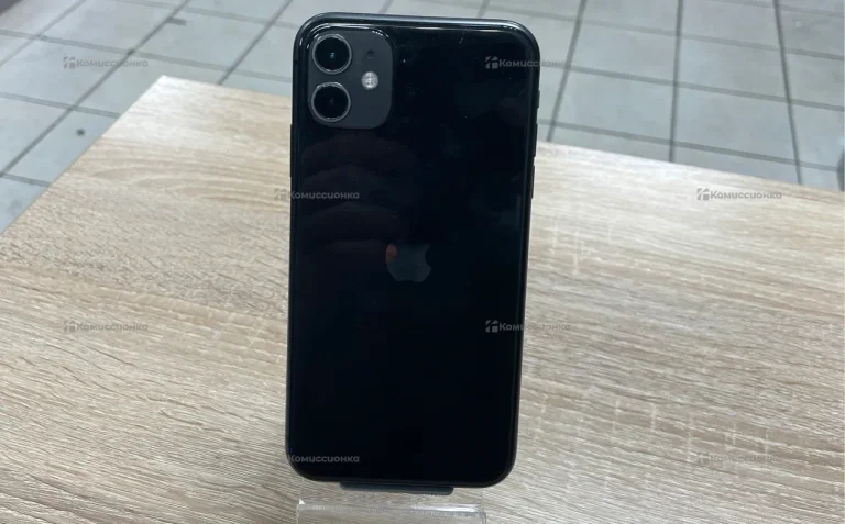 Apple iPhone 11 4/64 ГБ