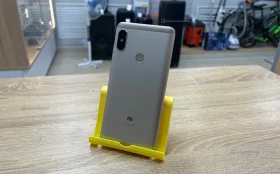 Xiaomi Redmi 5 Plus (Redmi Note 5) 3/32 ГБ