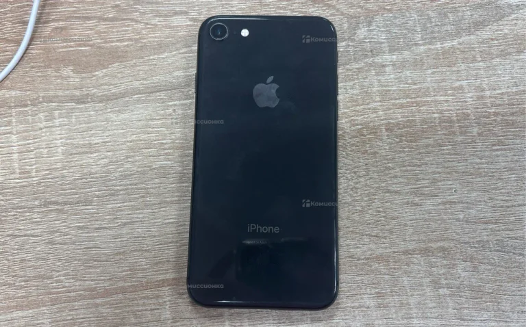 Apple IPhone 8 64Gb