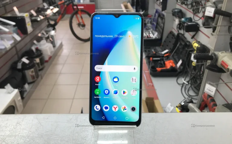 Realme C33 4/128 ГБ