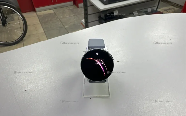 Часы  Samsung Galaxy watch Active 2