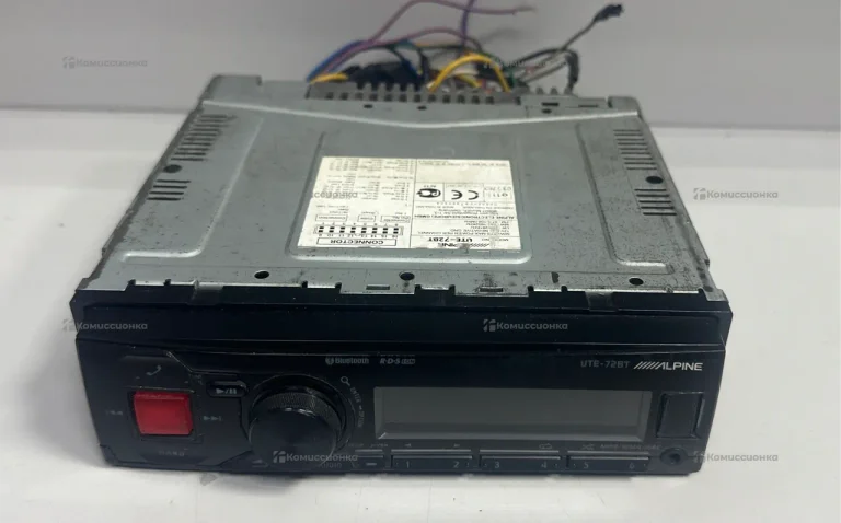 Автомагнитола  alpine Ute-72bt