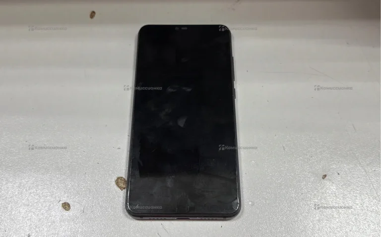 Xiaomi Mi 8 Lite 4/64 ГБ