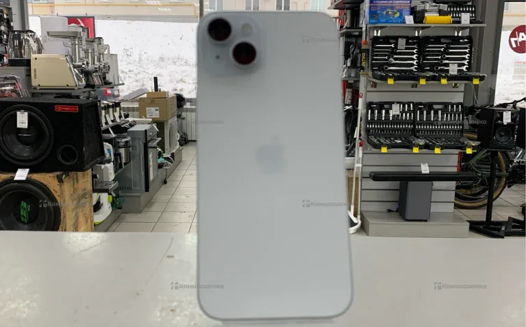 Apple iPhone 15 Plus 6/128 ГБ