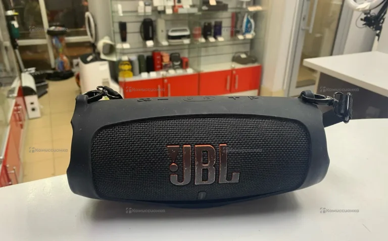 Колонка  JBL Charge 5