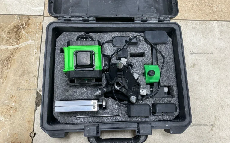 Лазерный уровень FANG-4D-16