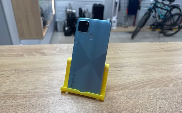 Realme C21 4/64 ГБ