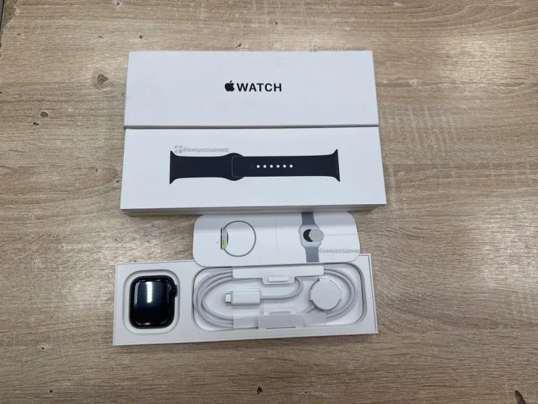 Часы  Apple Watch SE 3 44mm