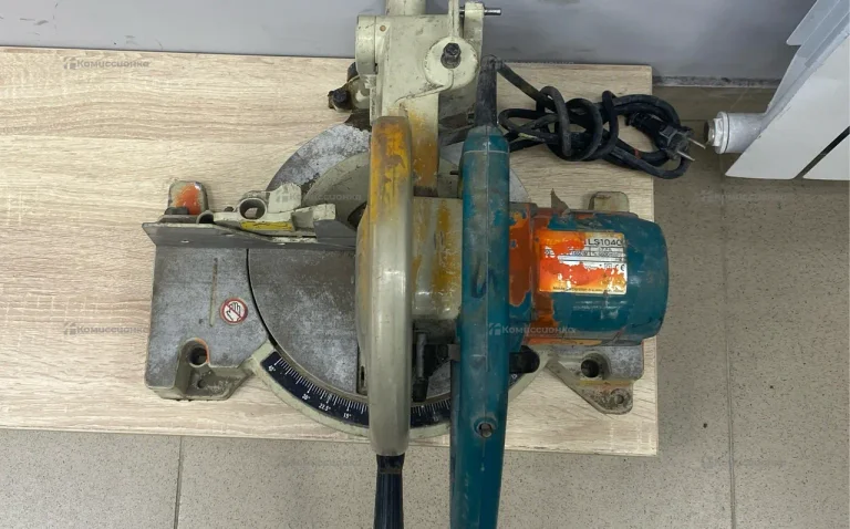 Торцовочная пила makita LS1040