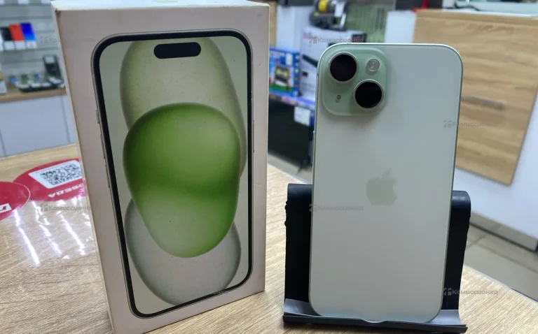 Apple iPhone 15 6/128 ГБ