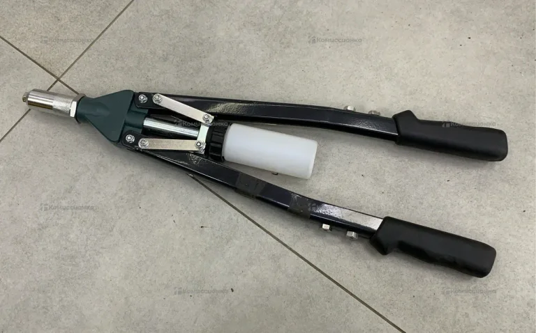 Рычажный заклепочник KRAFTOOL industrie 31179