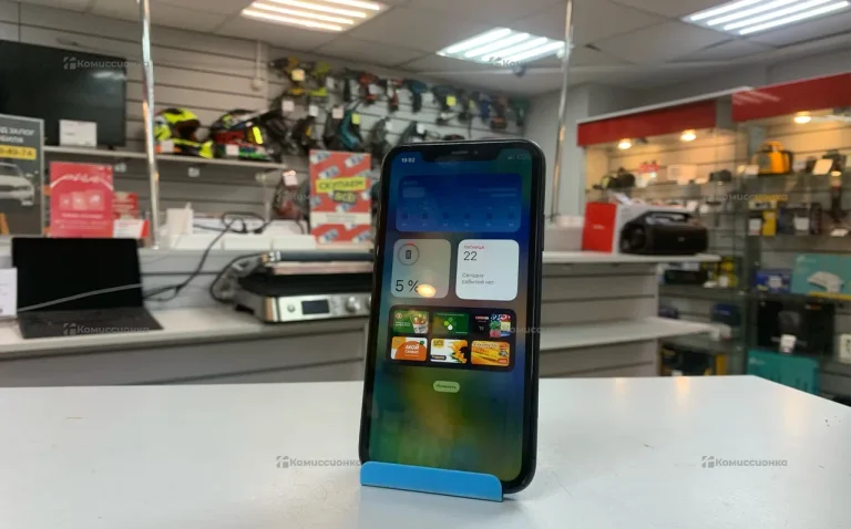 Apple IPhone 11 64Gb