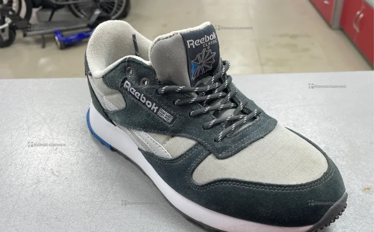 Кроссовки Reebok GX4803 42