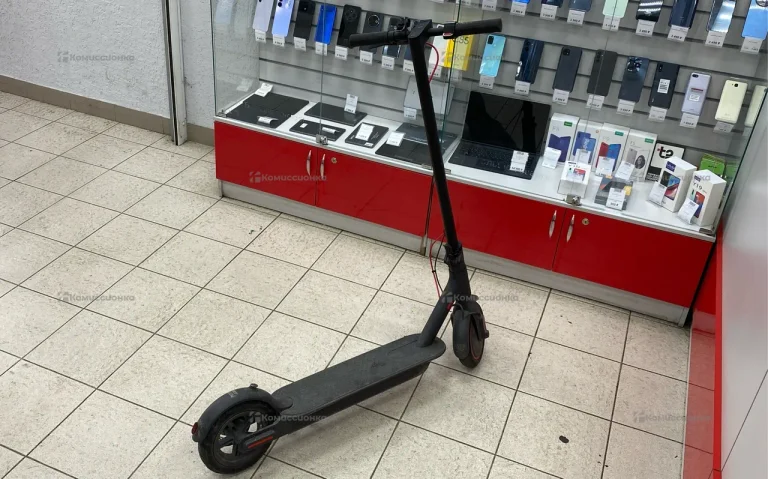 Электросамокат ninebot