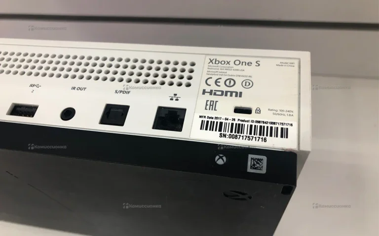 Приставка Xbox one s512 Gb
