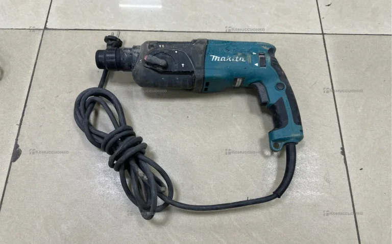 Makita HR2470