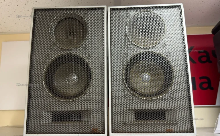 Колонки комета 225