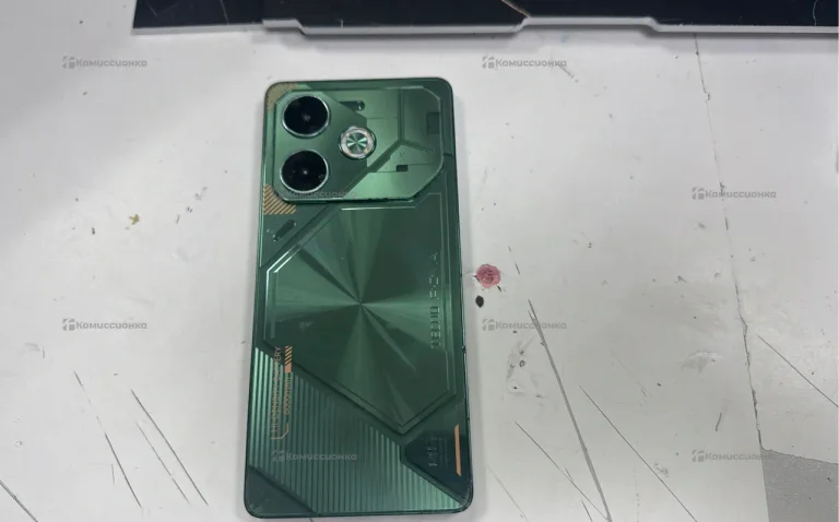 Tecno Pova 6 12/256 ГБ
