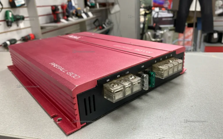 Усилитель  Aura 801W