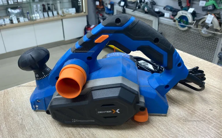 рубанок электрический Dexter 800pl2-20.5