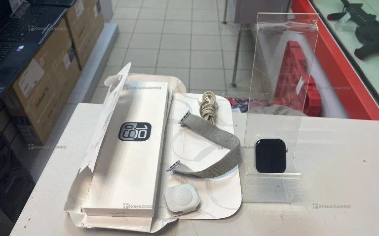 Часы  Apple Watch Series 10 42mm