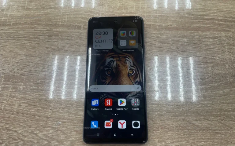 Tecno pova 7 neo 8/128