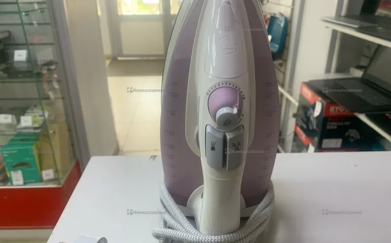 Утюг Braun
