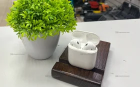 Купить Наушники  Apple AirPods 1 б/у , в Тюмень Цена:2200рублей
