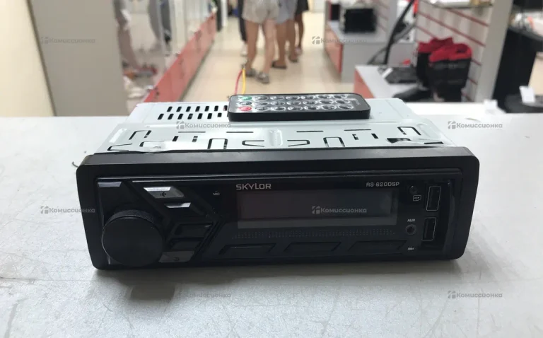 Автомагнитола SKYLOR RS-620DSP