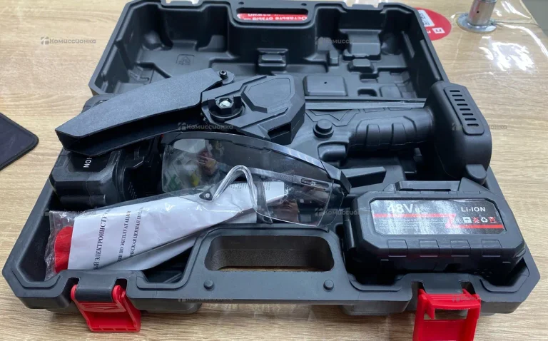 Пила садовая аккумуляторная