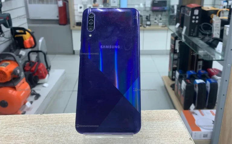 Samsung Galaxy A30s 3/32 ГБ