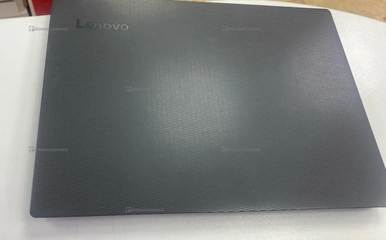 Ноутбук  Lenovo
