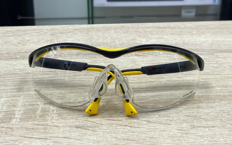 Очки защитные