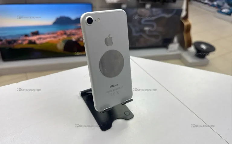 Apple iPhone 7 2/128 ГБ